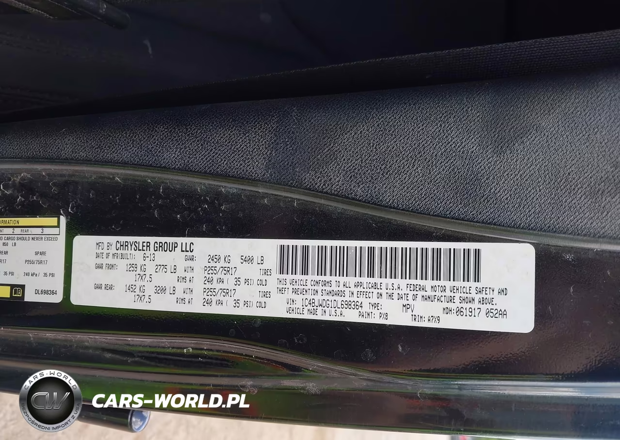 2013 Jeep Wrangler Unlimited Sport VIN:1C4BJWDG1DL698364 - 9
