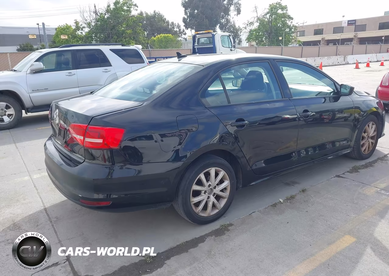 2015 Volkswagen Jetta 1.8T Se VIN:3VWD17AJ3FM239415 - 4