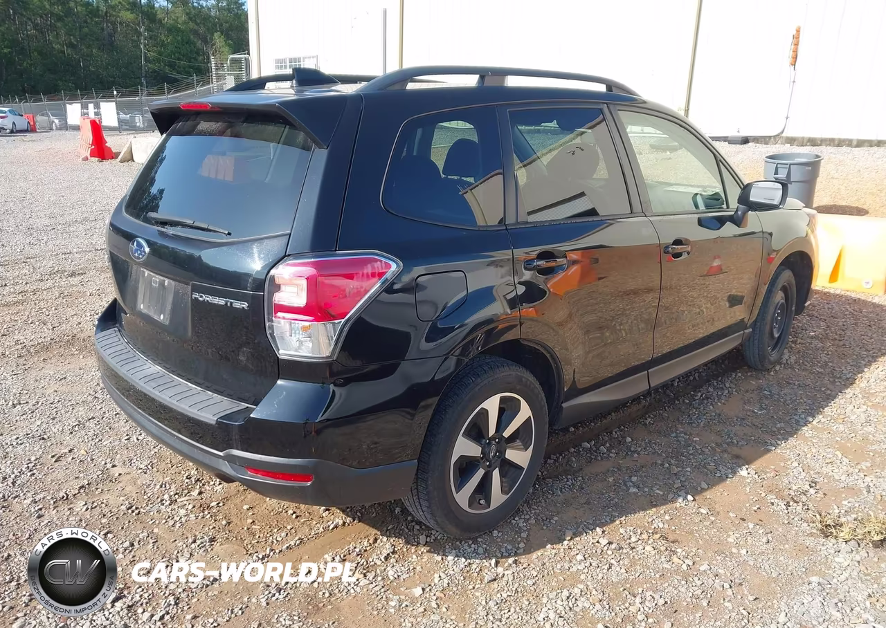 2018 Subaru Forester 2.5I Premium VIN:JF2SJAGC3JH481426 - 4