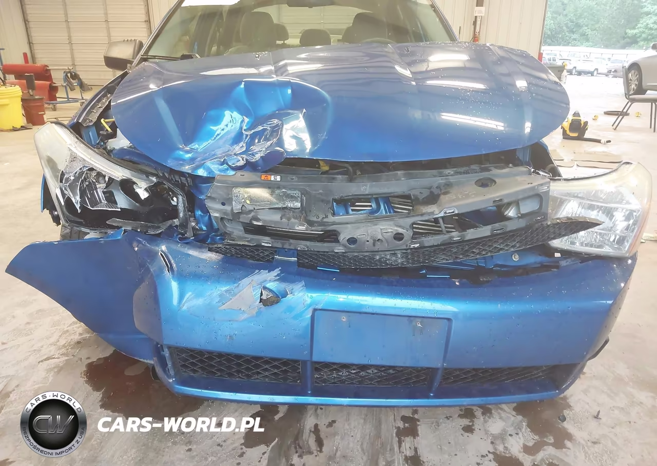 2010 Ford Focus Se VIN:1FAHP3FN6AW247983 - 6
