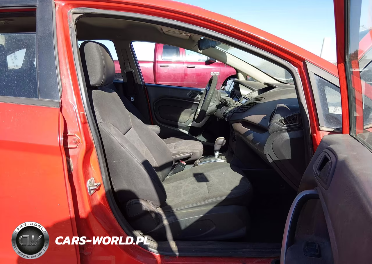2013 Ford Fiesta Se VIN:3FADP4BJ9DM158856 - 5