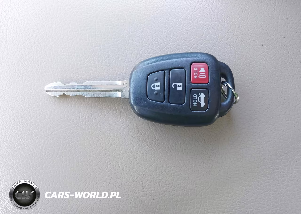 2014 Toyota Camry Le VIN:4T4BF1FK3ER350990 - 11