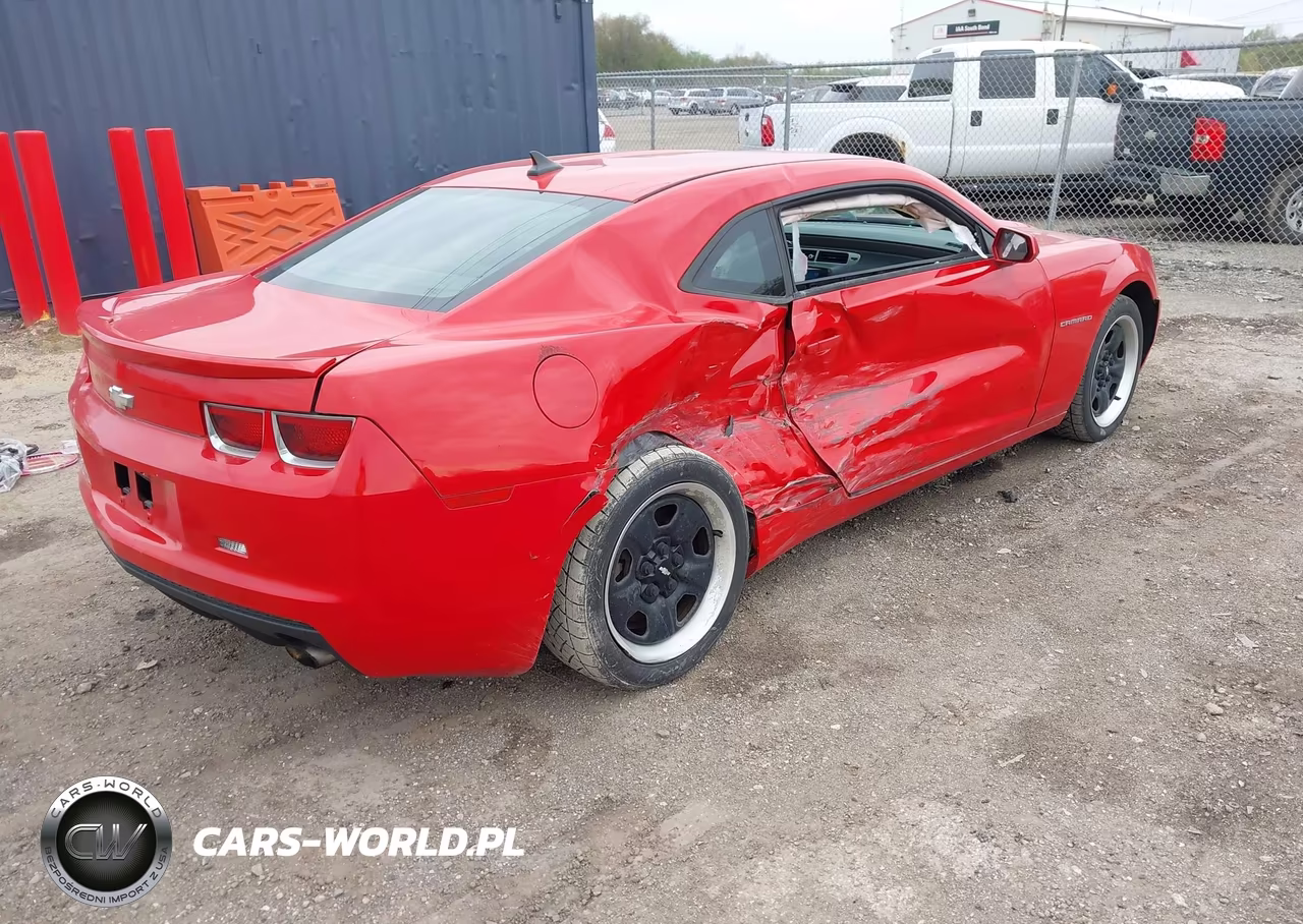 2013 Chevrolet Camaro 2Ls VIN:2G1FA1E39D9208026 - 4