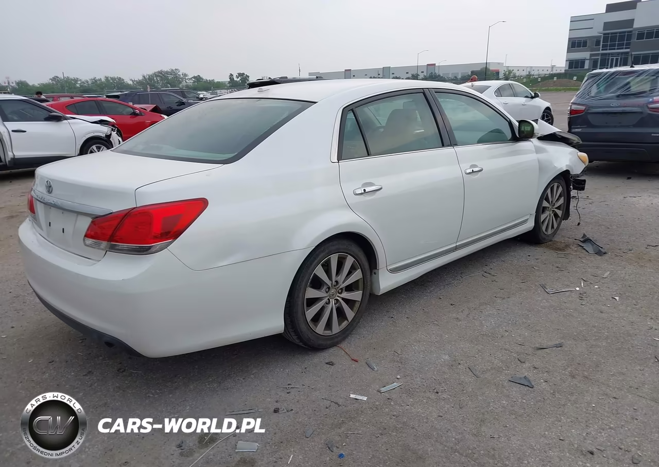 2011 Toyota Avalon Limited VIN:4T1BK3DB8BU418748 - 4