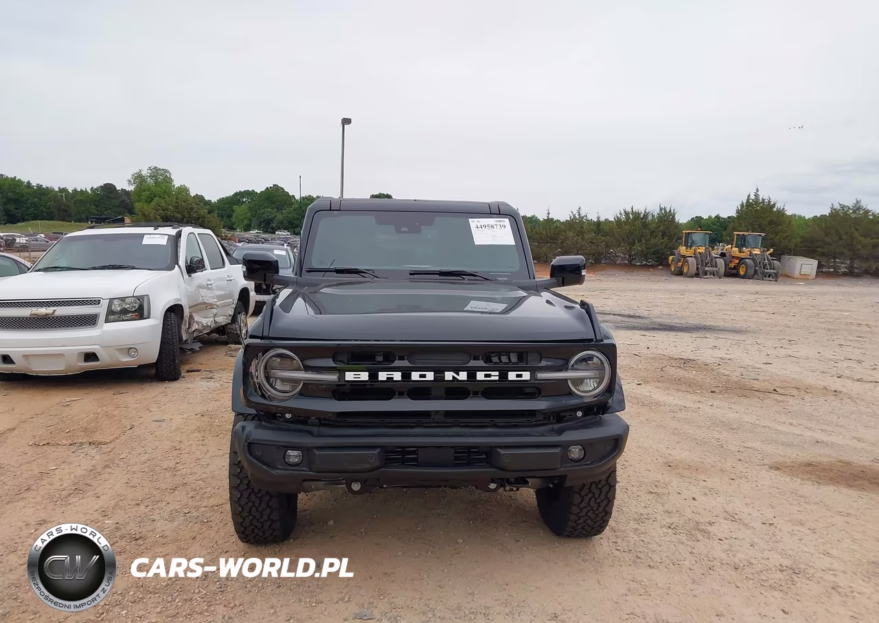 2025 Ford Bronco Outer Banks VIN:1FMDE8BH7SLB12733 - 13