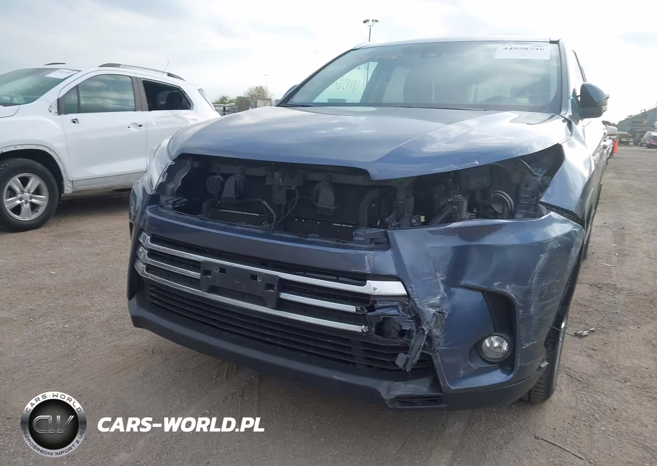 2018 Toyota Highlander Hybrid Limited VIN:5TDDGRFH2JS037922 - 18
