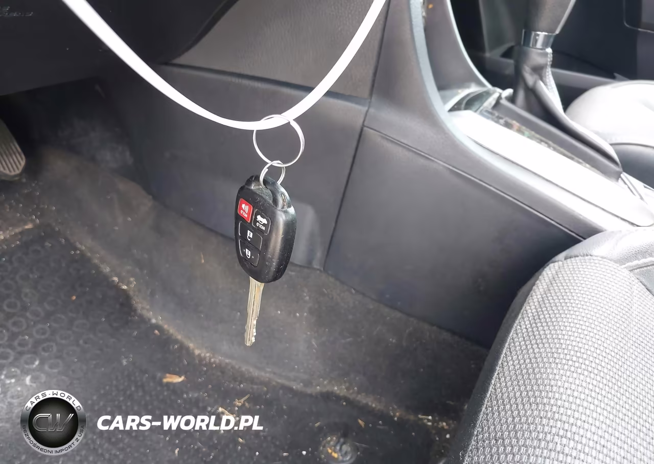 2016 Toyota Corolla S Plus VIN:2T1BURHE1GC724913 - 11