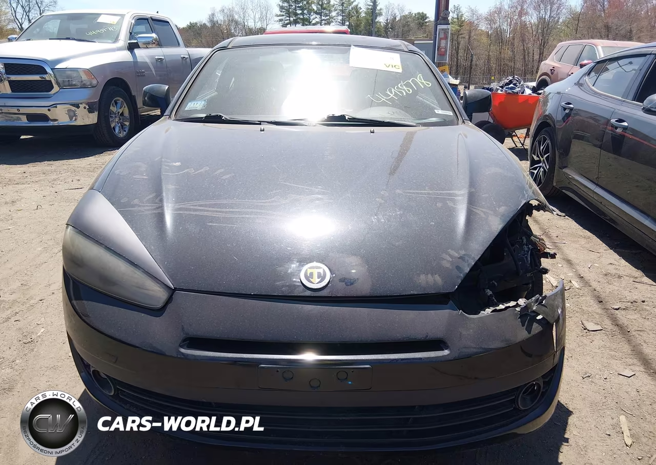 2008 Hyundai Tiburon Gs VIN:KMHHM66D18U285621 - 12