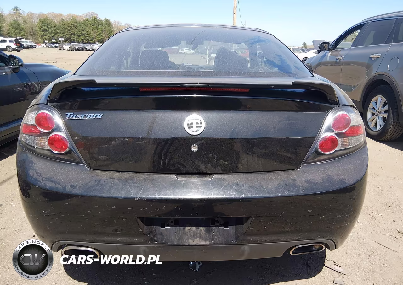 2008 Hyundai Tiburon Gs VIN:KMHHM66D18U285621 - 16