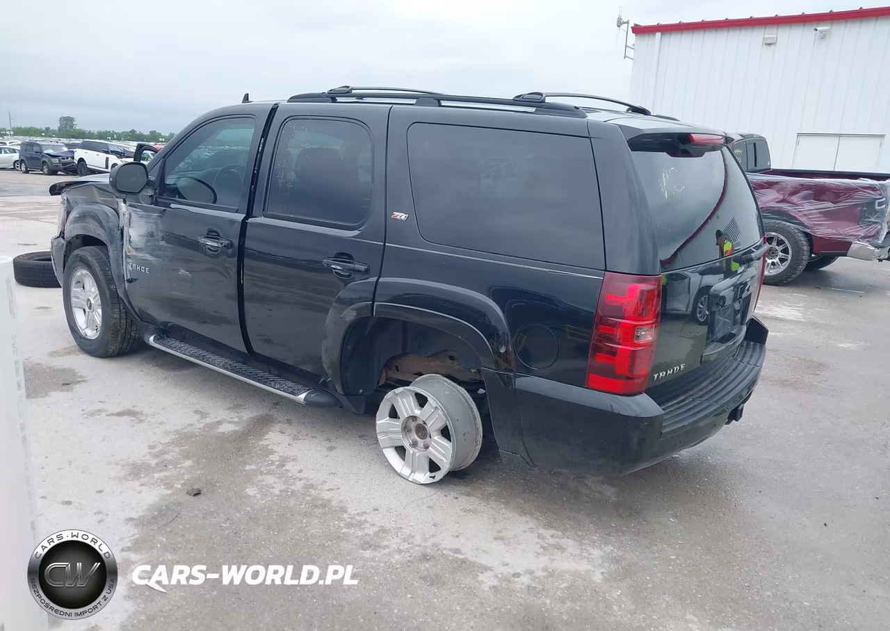 2010 Chevrolet Tahoe Lt VIN:1GNUKBE01AR107420 - 3