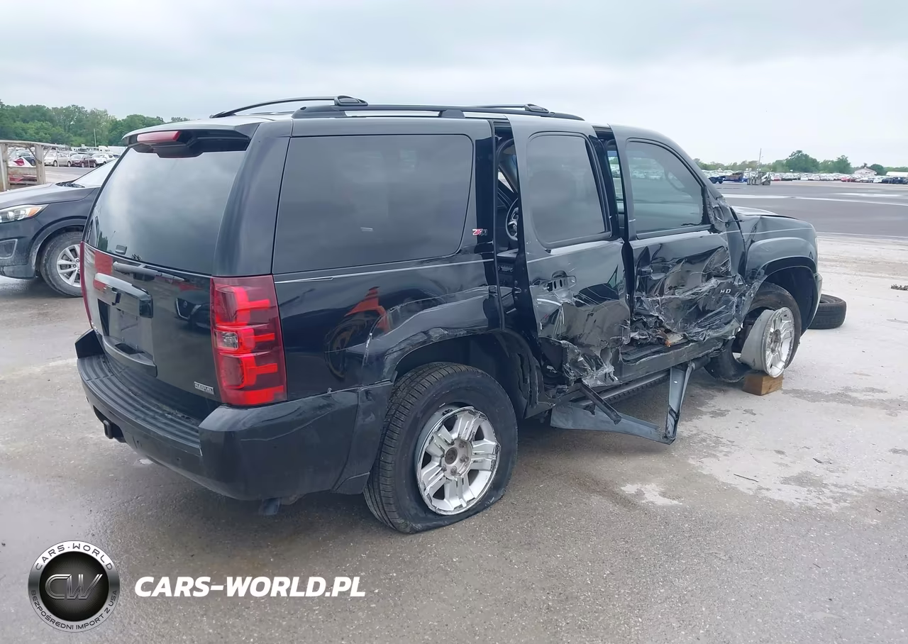 2010 Chevrolet Tahoe Lt VIN:1GNUKBE01AR107420 - 4