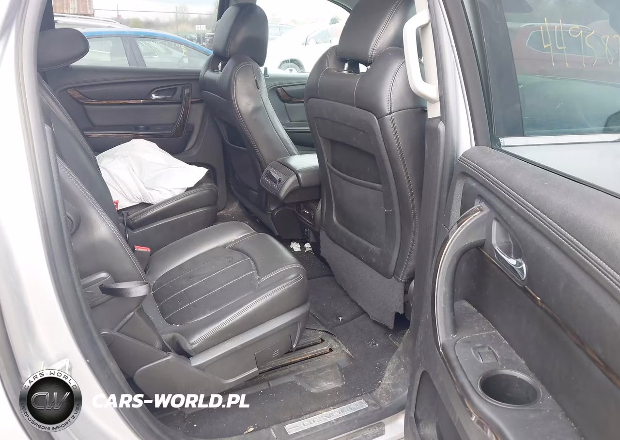 2015 GMC Acadia Denali VIN:1GKKVTKD2FJ235230 - 8