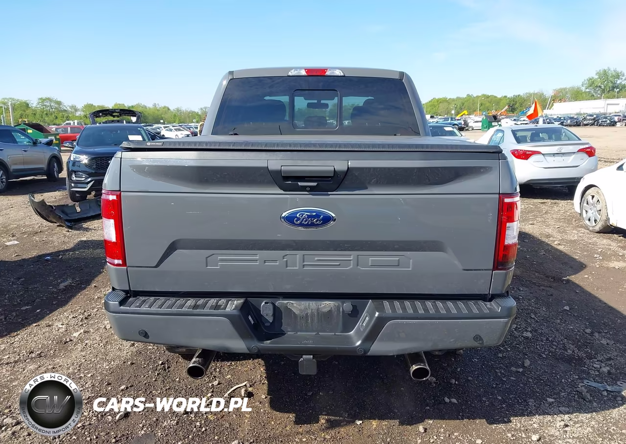 2018 Ford F-150 Xlt VIN:1FTEW1E58JFD26335 - 16
