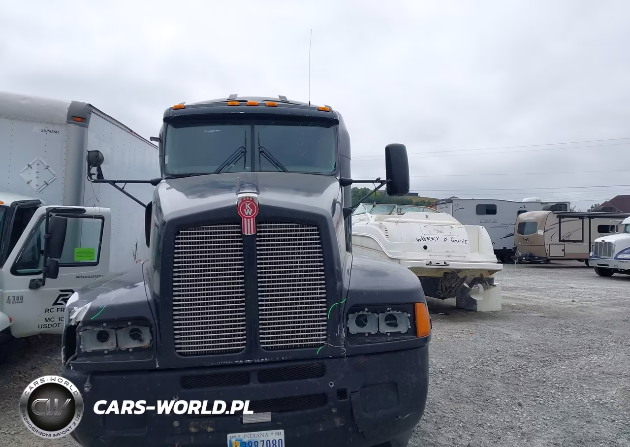 2007 Kenworth Construction T600 VIN:1XKADB9X67J158632 - 13
