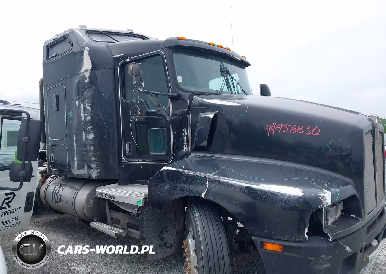 2007 Kenworth Construction T600 VIN:1XKADB9X67J158632 - 14