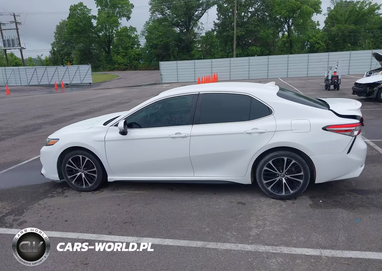 2019 Toyota Camry Se VIN:4T1B11HK1KU844427 - 14