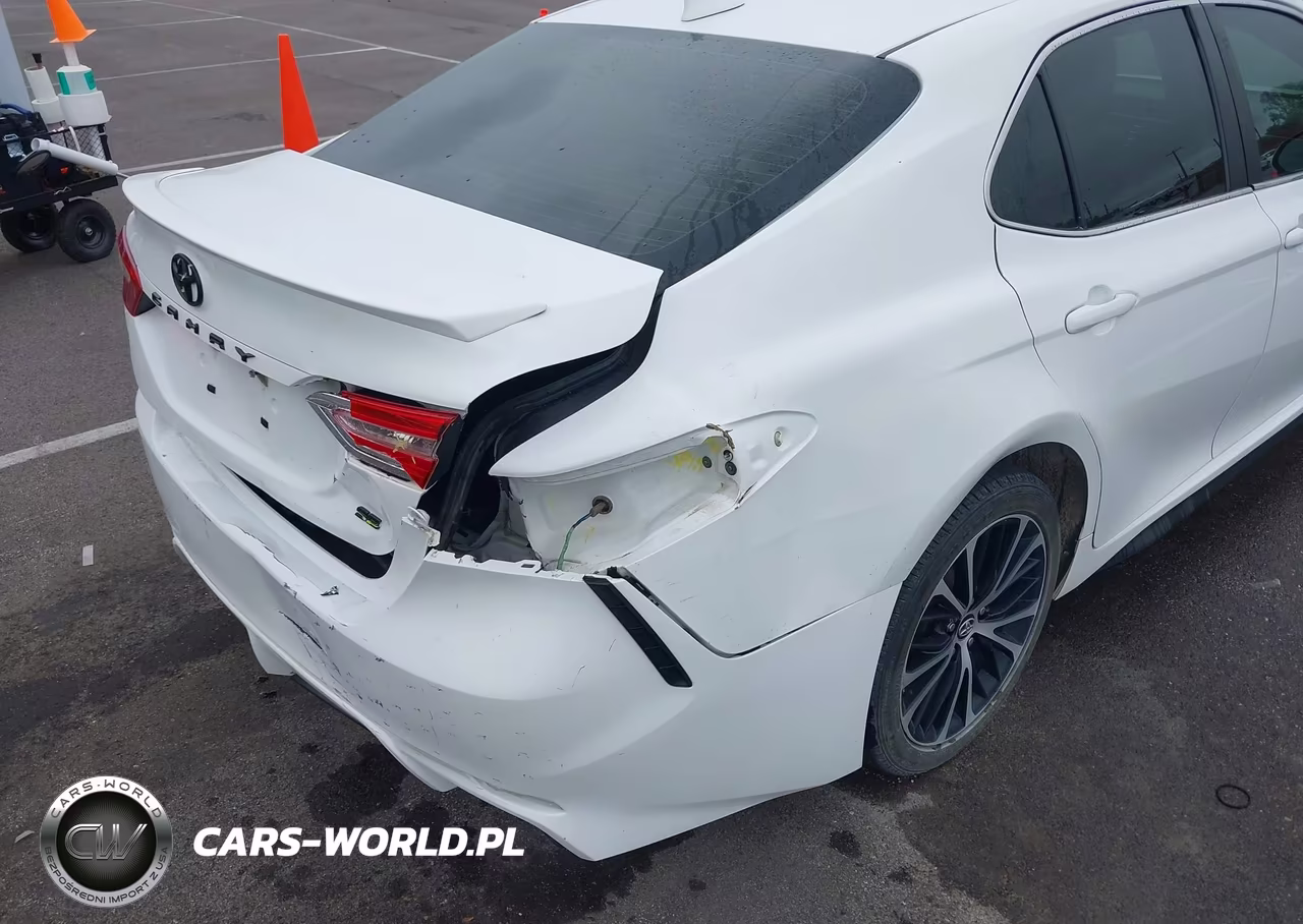 2019 Toyota Camry Se VIN:4T1B11HK1KU844427 - 17