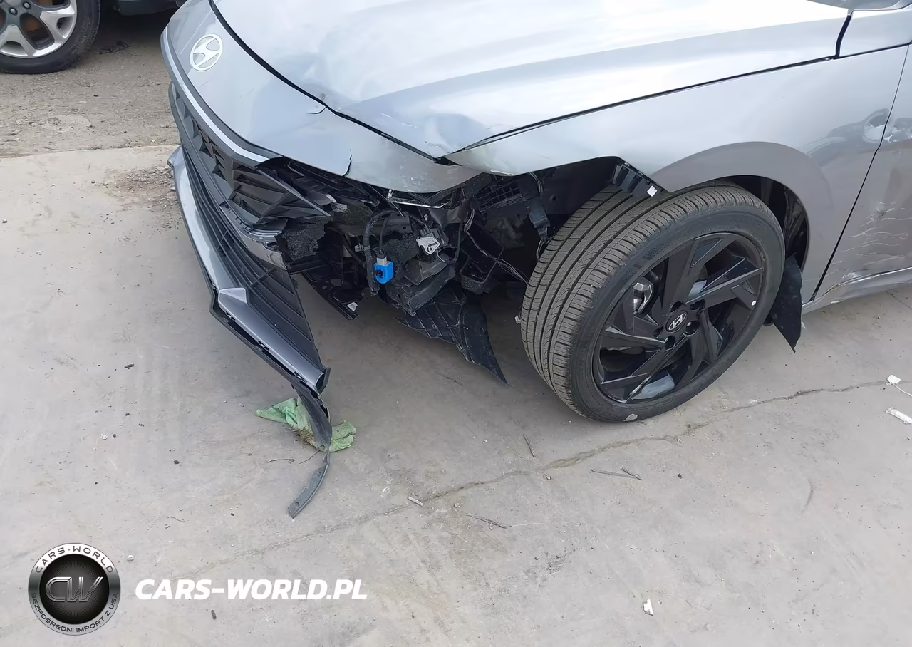 2026 Hyundai Elantra Sel Sport VIN:KMHLM4DG6TU122600 - 17