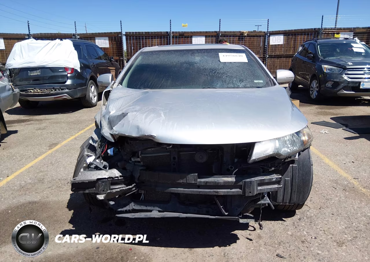 2011 Kia Forte Koup Sx VIN:KNAFW6A32B5377680 - 13