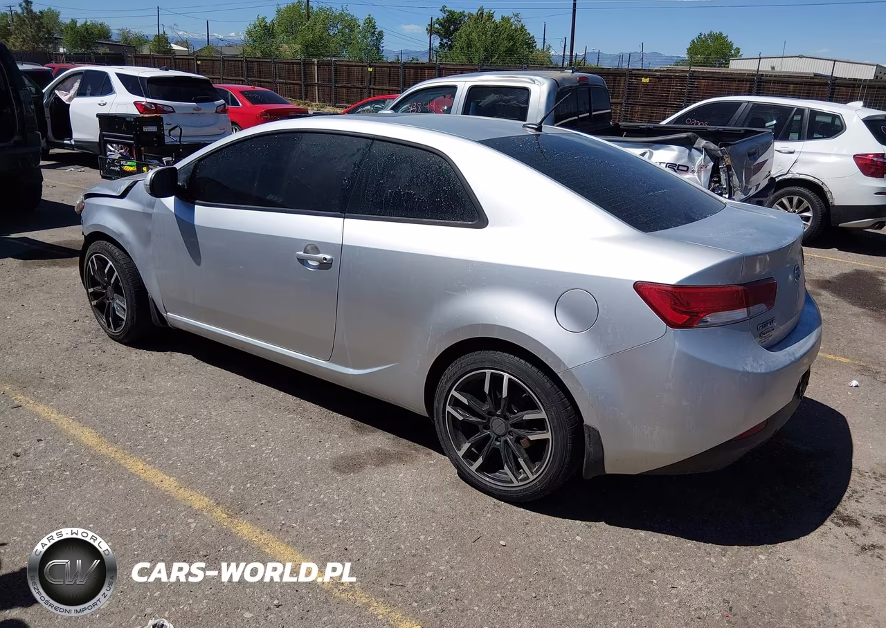 2011 Kia Forte Koup Sx VIN:KNAFW6A32B5377680 - 3