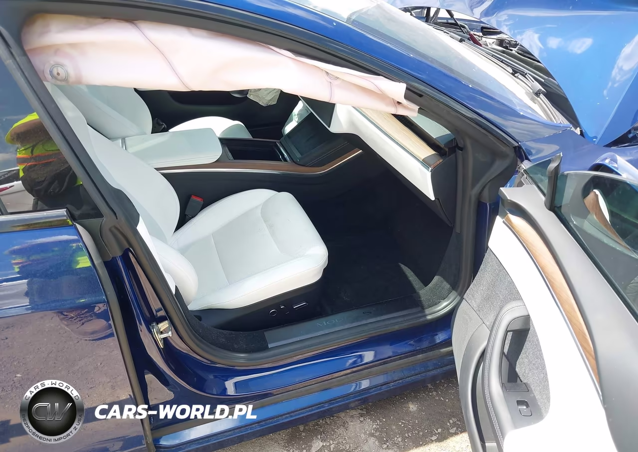 2022 Tesla Model S Dual Motor All-Wheel Drive VIN:5YJSA1E52NF493978 - 5