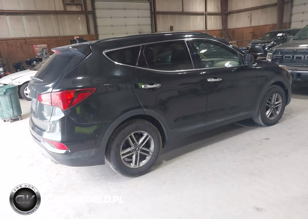 2017 Hyundai Santa Fe Sport 2.4L VIN:5NMZUDLB0HH028229 - 4
