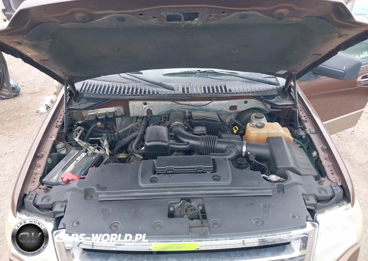 2011 Ford Expedition Xlt VIN:1FMJU1H51BEF05061 - 10