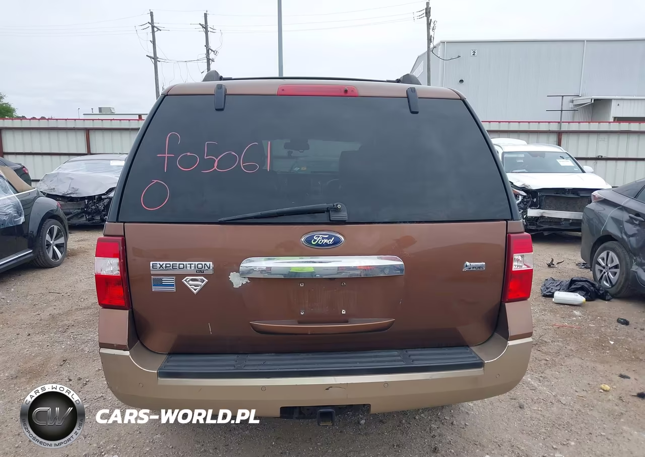 2011 Ford Expedition Xlt VIN:1FMJU1H51BEF05061 - 15