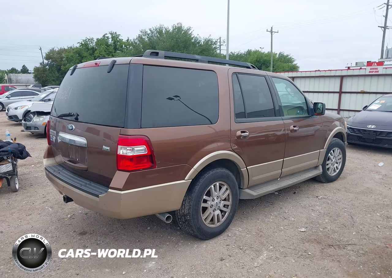 2011 Ford Expedition Xlt VIN:1FMJU1H51BEF05061 - 4