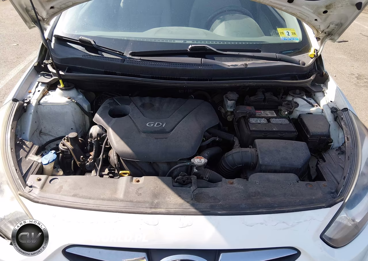 2013 Hyundai Accent Se VIN:KMHCU5AE8DU075418 - 10