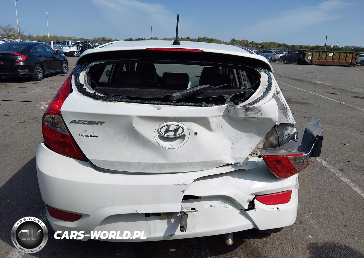 2013 Hyundai Accent Se VIN:KMHCU5AE8DU075418 - 6