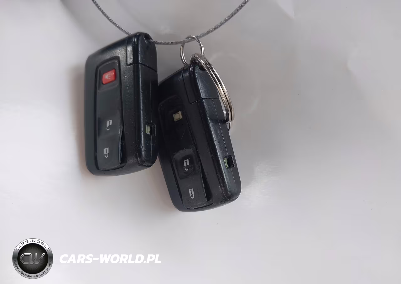 2007 Toyota Prius VIN:JTDKB20U373281723 - 11