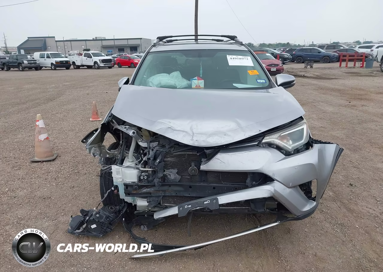 2016 Toyota Rav4 Xle VIN:2T3WFREV5GW283518 - 13