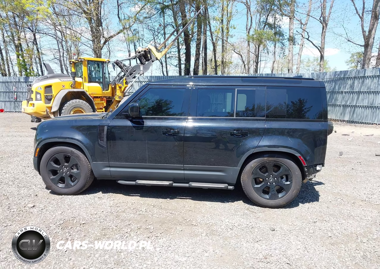 2025 Land Rover Defender 110 P300 VIN:SALEJ7EX5S2430978 - 14