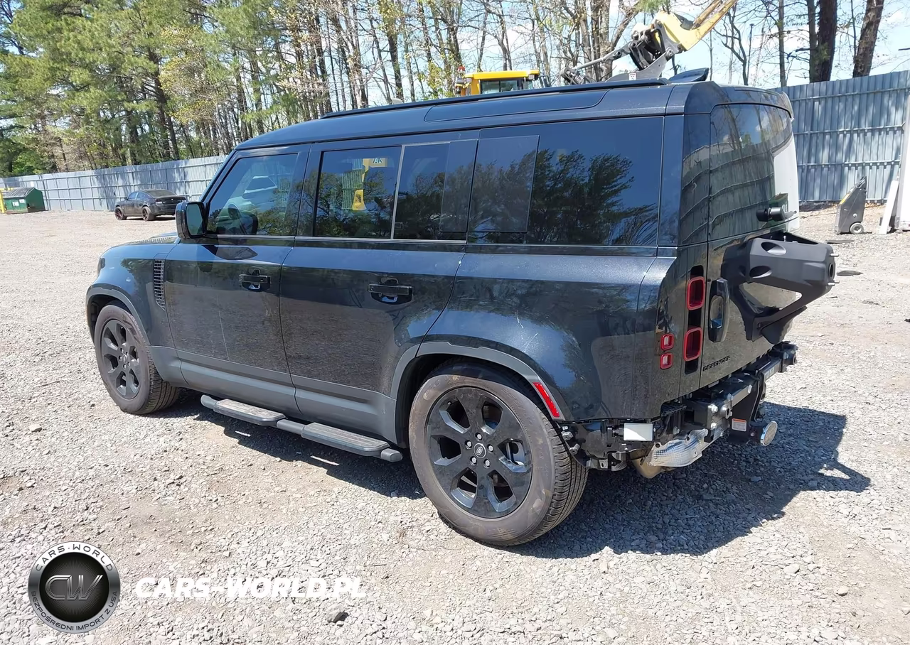 2025 Land Rover Defender 110 P300 VIN:SALEJ7EX5S2430978 - 3