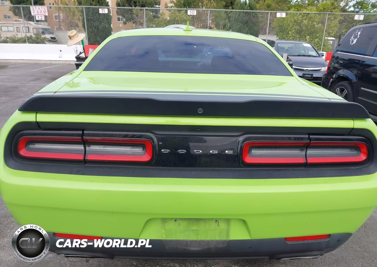 2015 Dodge Challenger R-T Scat Pack VIN:2C3CDZFJ8FH714229 - 17