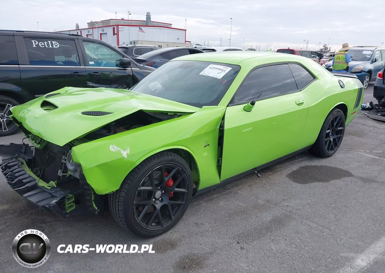 2015 Dodge Challenger R-T Scat Pack VIN:2C3CDZFJ8FH714229 - 2