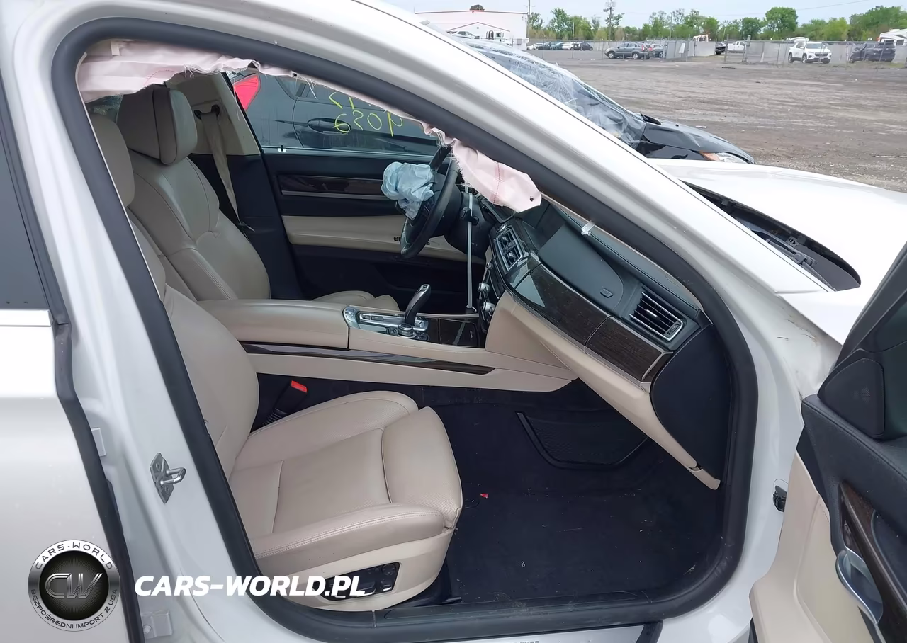 2011 BMW 750I VIN:WBAKA8C58BCY37315 - 5