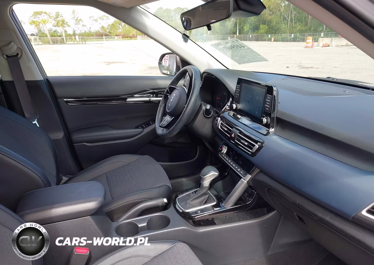 2023 Kia Seltos S VIN:KNDEU2AA0P7452903 - 5