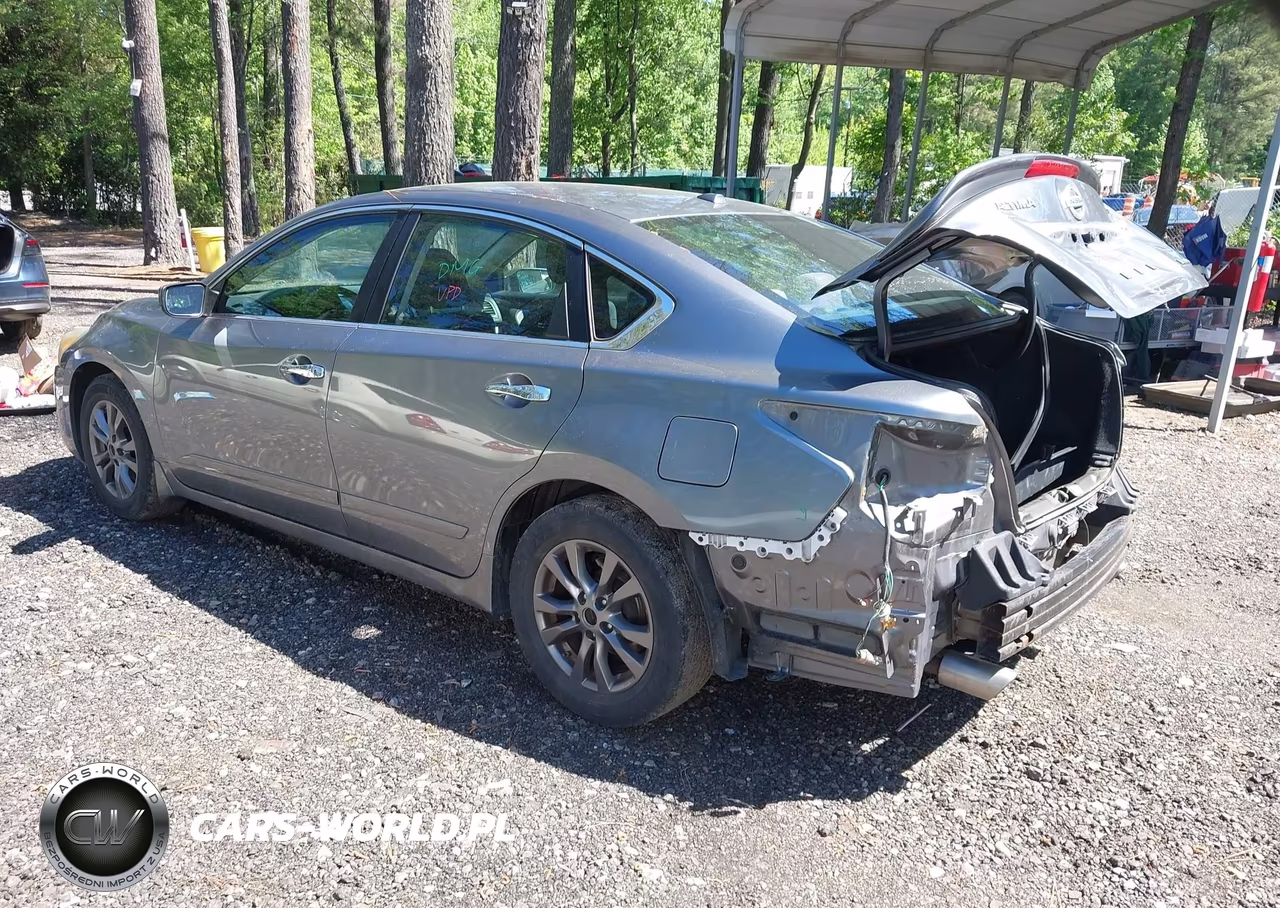 2015 Nissan Altima 2.5 S VIN:1N4AL3AP3FC467919 - 3