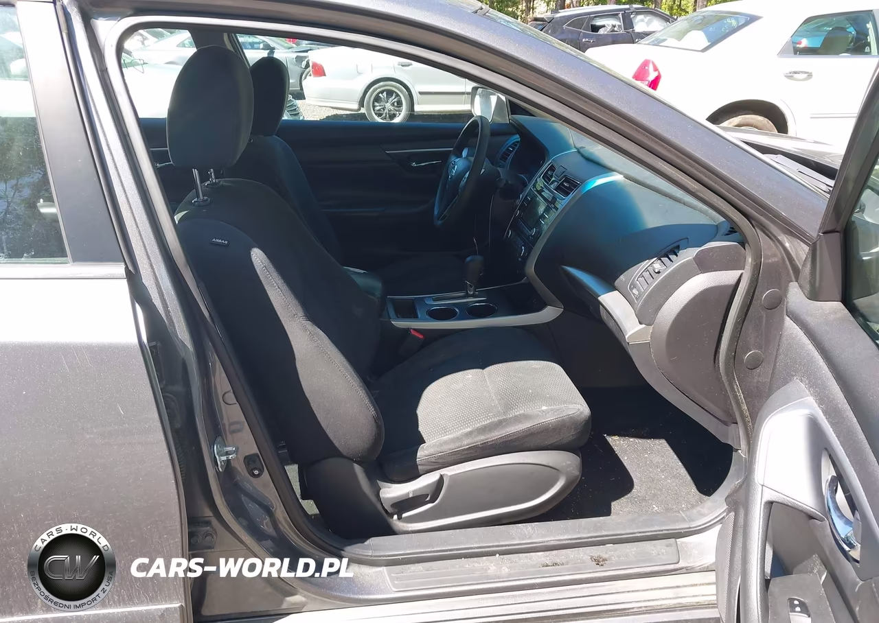 2015 Nissan Altima 2.5 S VIN:1N4AL3AP3FC467919 - 5