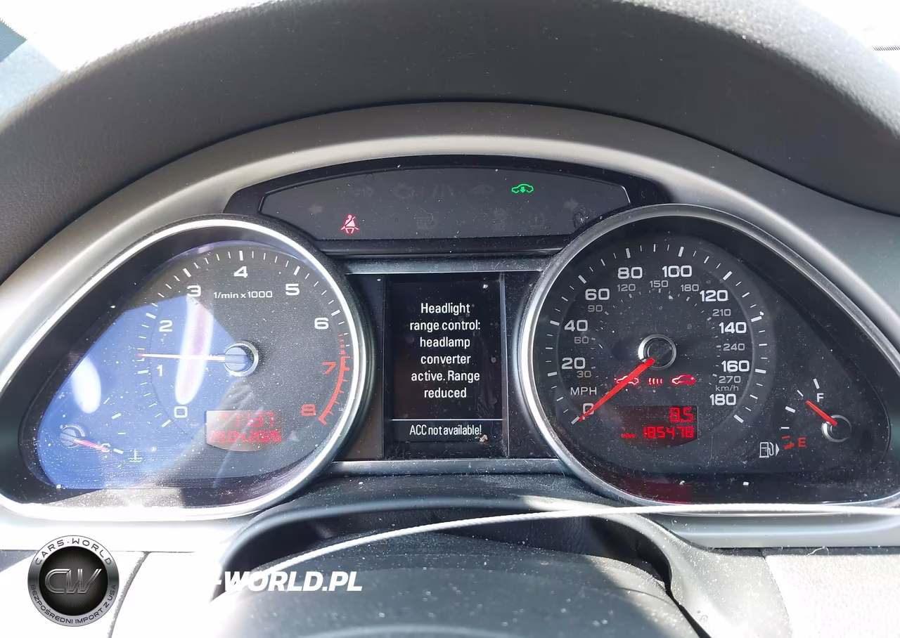 2011 Audi Q7 3.0T S Line Prestige VIN:WA1DGAFE0BD004402 - 7