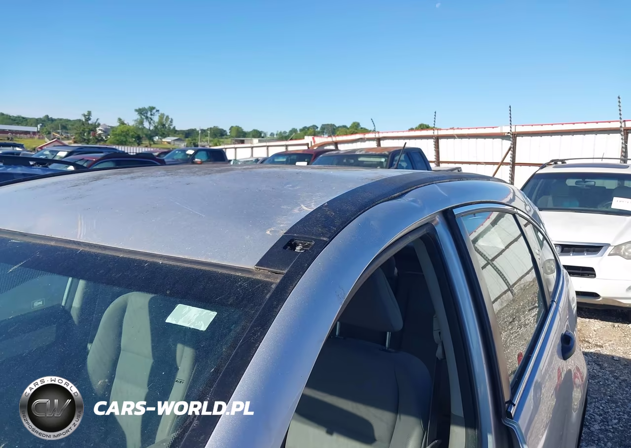 2010 Honda Cr-V Lx VIN:3CZRE3H39AG700843 - 12