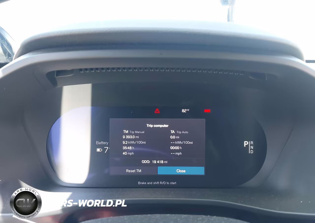 2024 Volvo C40 Recharge Pure Electric Plus VIN:YV4EH3BL3R2105945 - 7