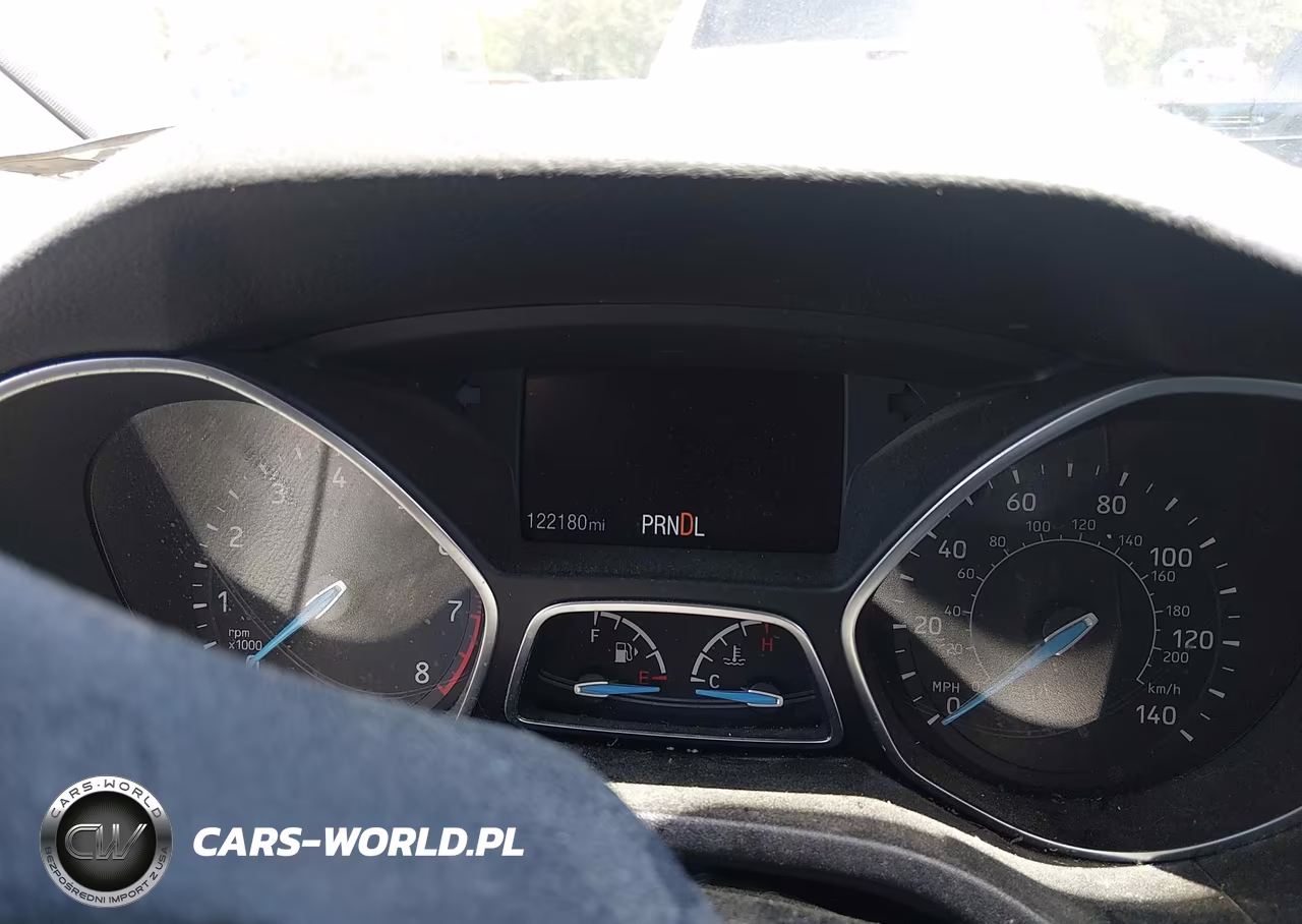 2016 Ford Focus Se VIN:1FADP3F25GL355073 - 7