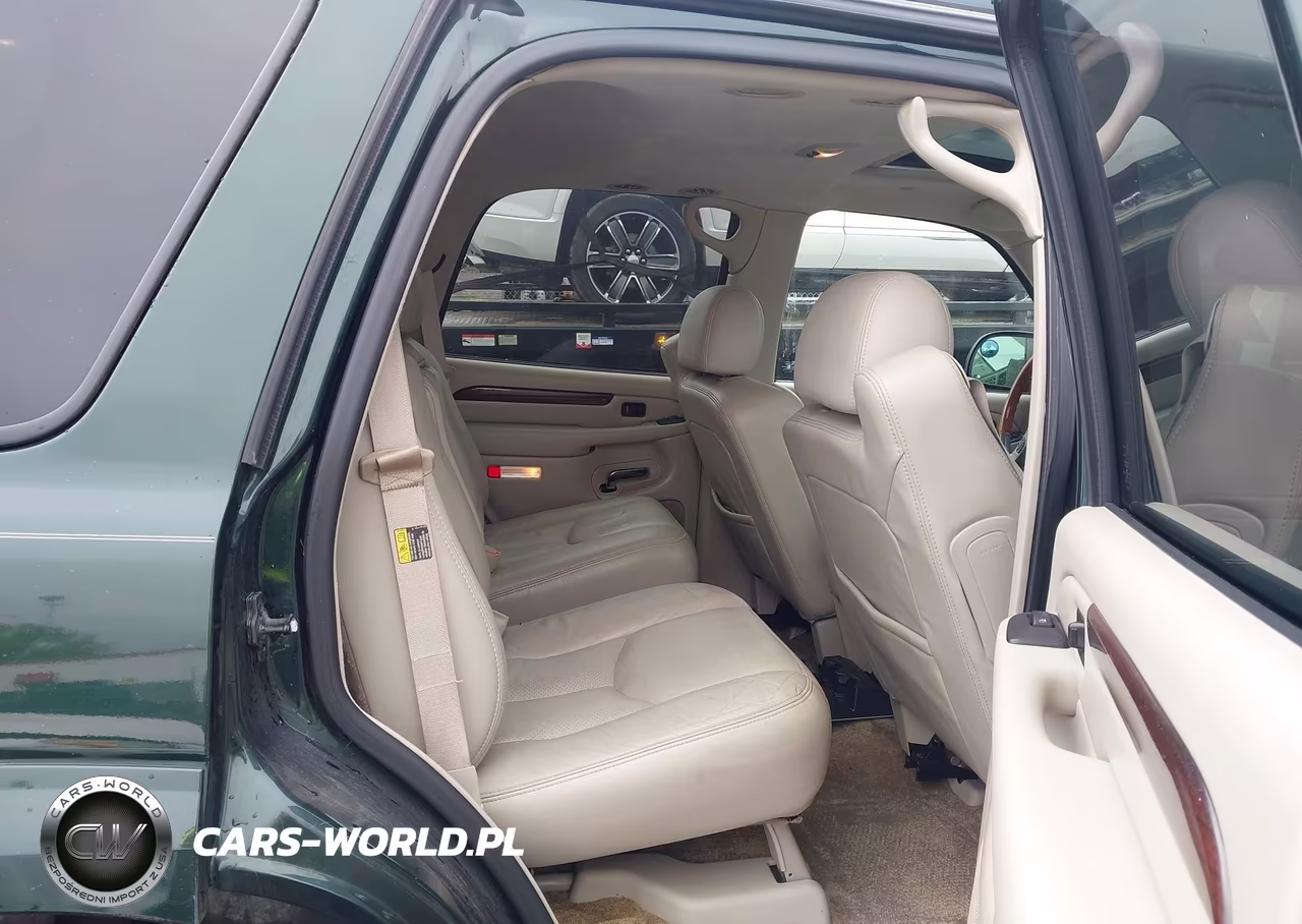2003 Cadillac Escalade Standard VIN:1GYEK63N93R296690 - 8
