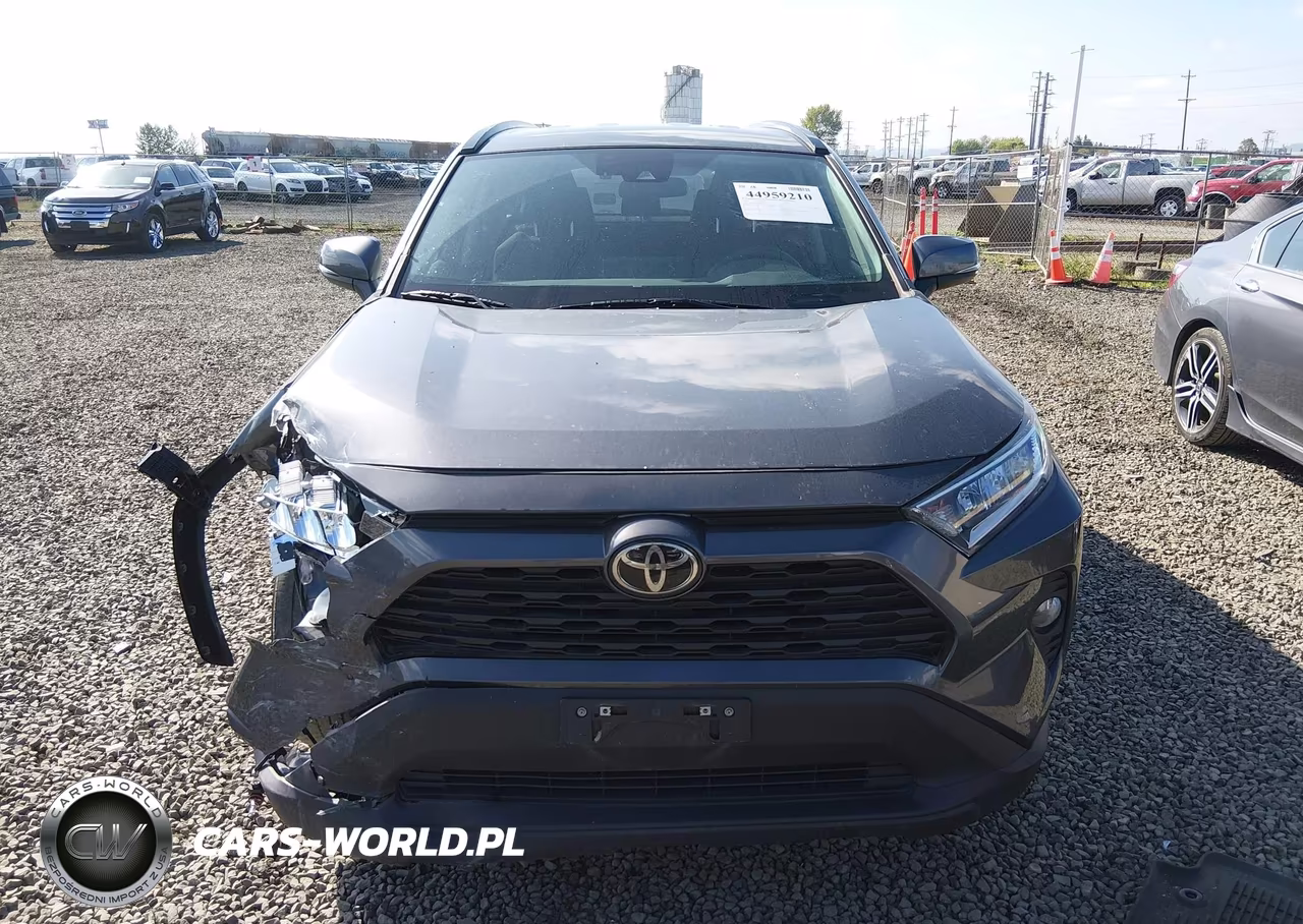 2021 Toyota Rav4 Xle VIN:2T3P1RFV2MW207350 - 13