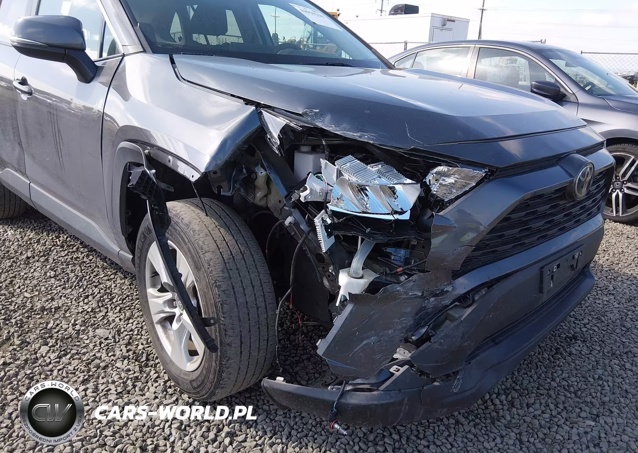 2021 Toyota Rav4 Xle VIN:2T3P1RFV2MW207350 - 6