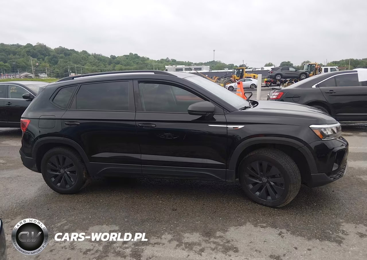 2022 Volkswagen Taos 1.5T S VIN:3VVAX7B24NM084241 - 13