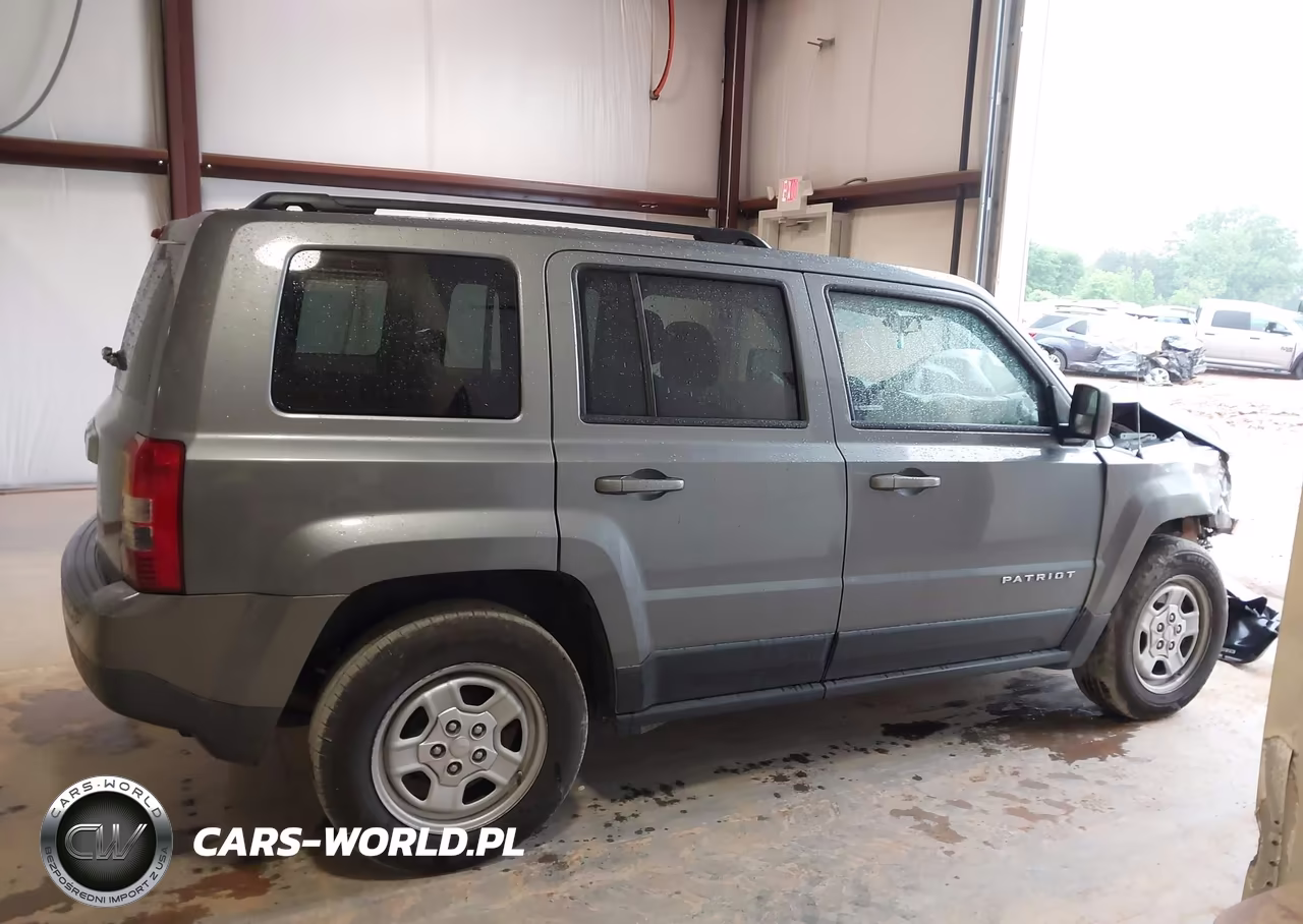 2013 Jeep Patriot Sport VIN:1C4NJPBAXDD100400 - 13